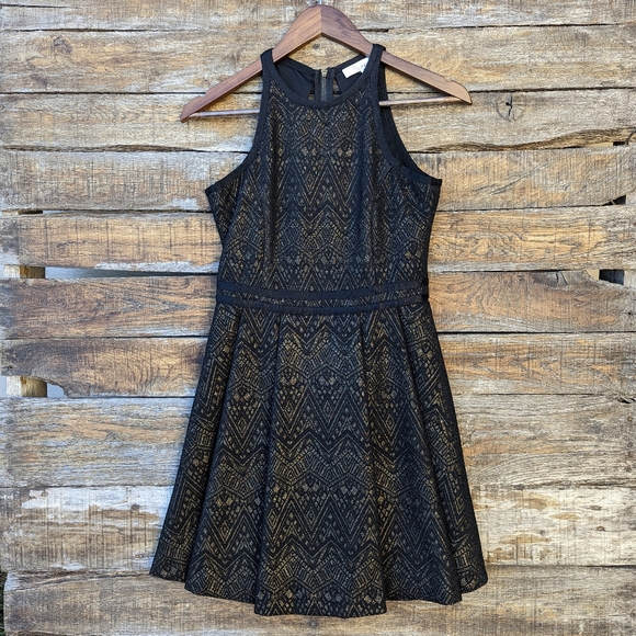 Parker Milana Metallic Brocade Dress - Picture 2 of 9